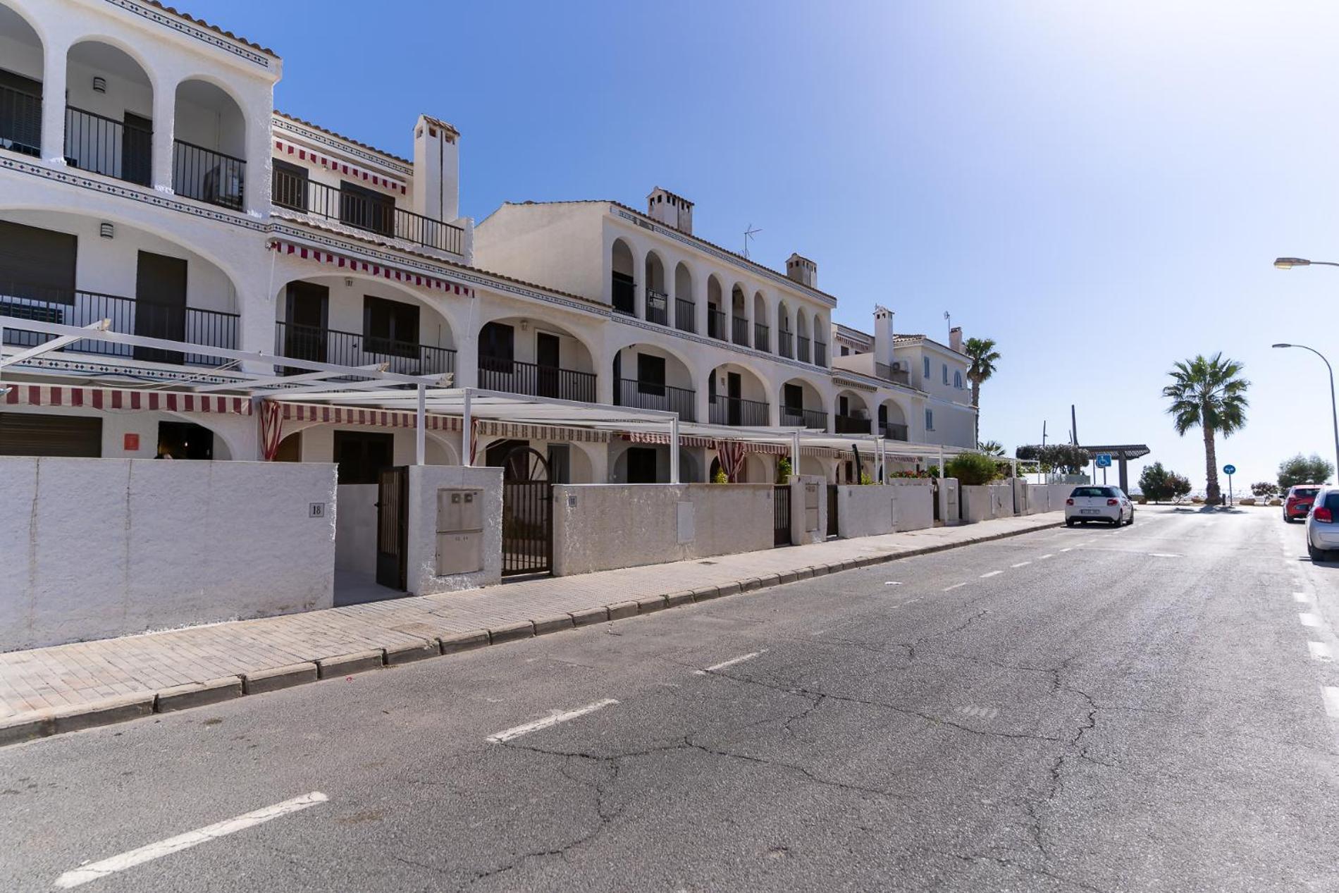 فيلا Rentafive Gran Casa Reformada Terraza سانتا بولا المظهر الخارجي الصورة